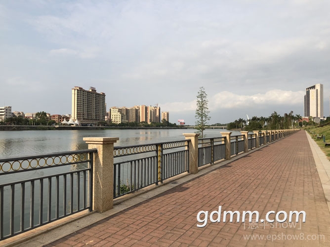 1-1P41Q63000537.jpg
