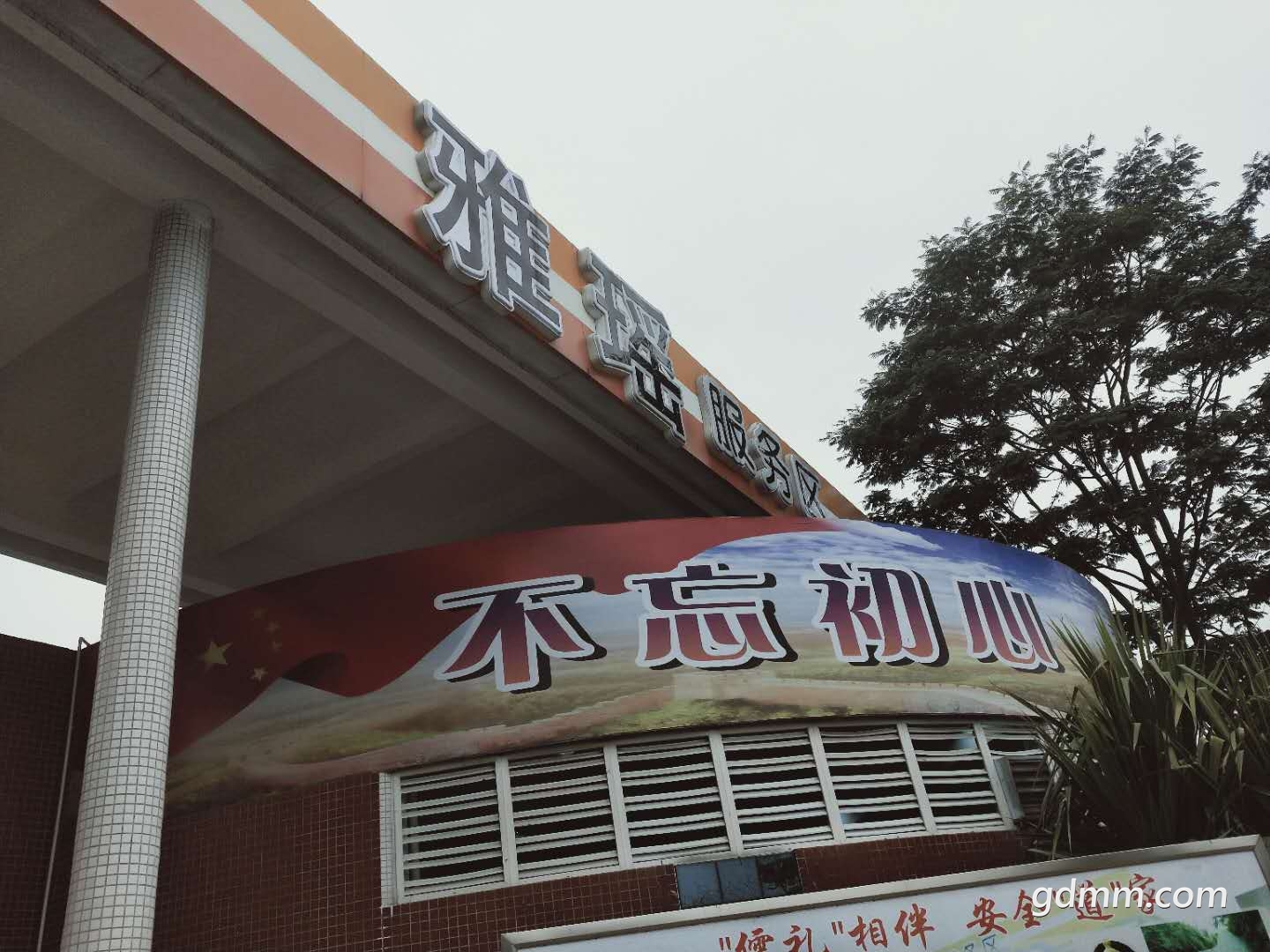 09.jpg