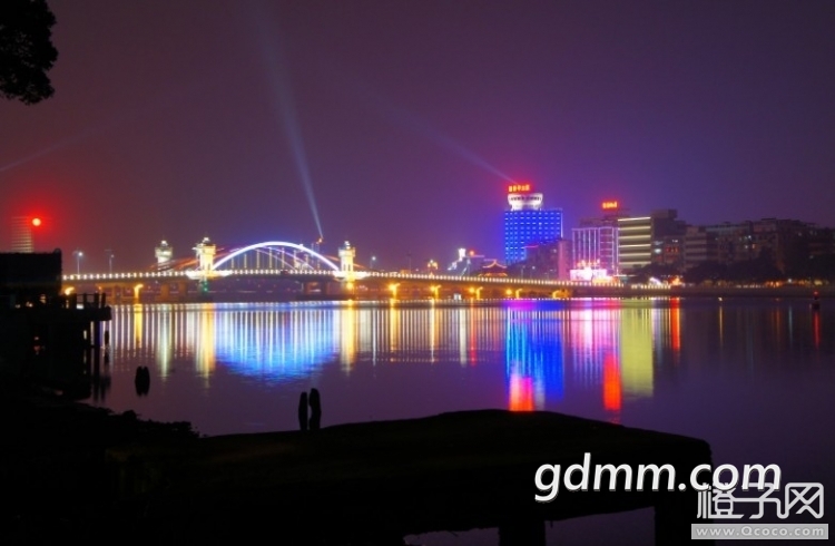 0213253lbbglo8ig93ddbu.jpg