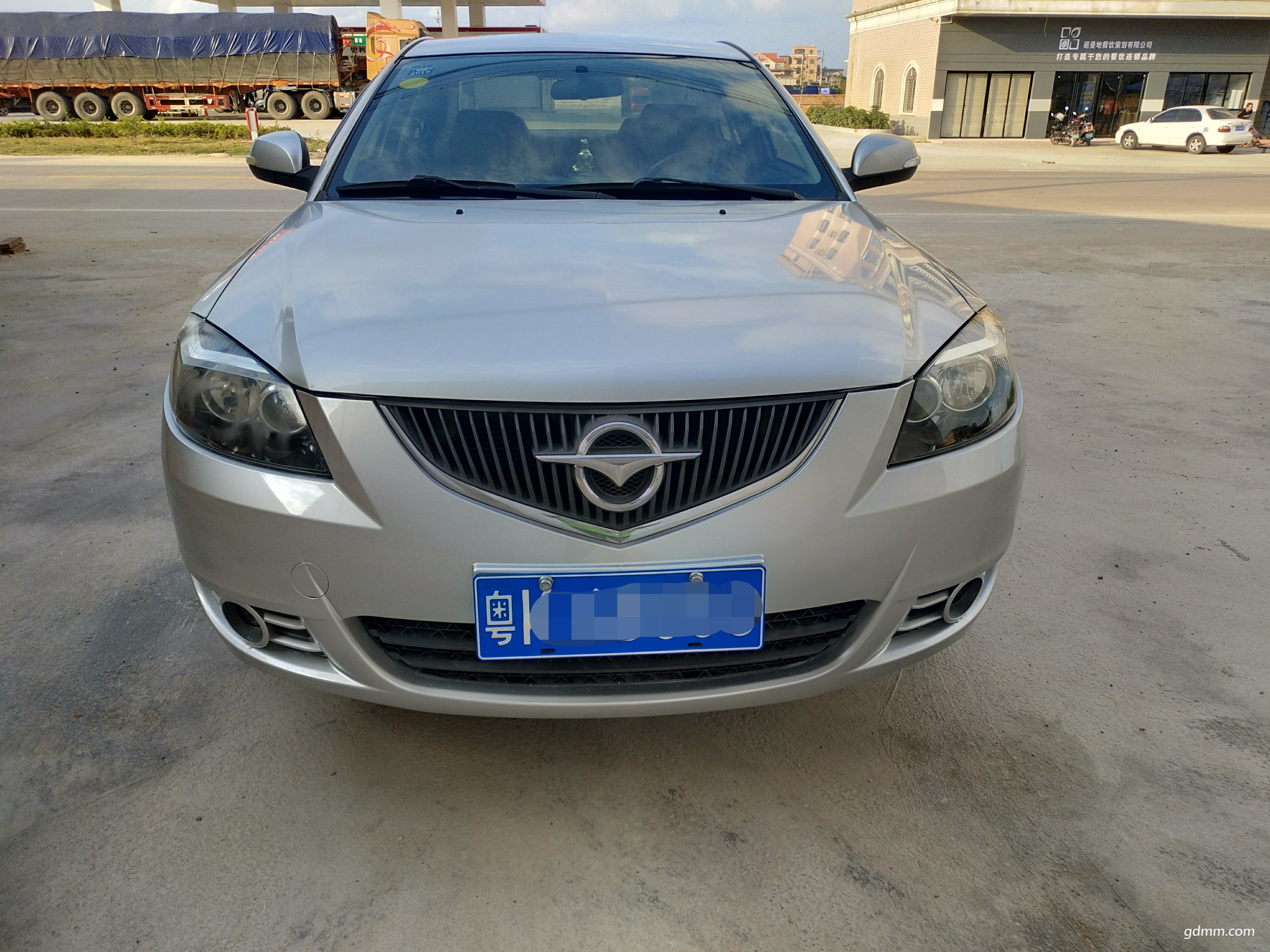 11款海马福美来16豪华型