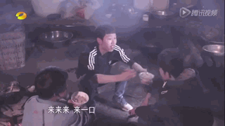 2019040632820041554553227525709.gif