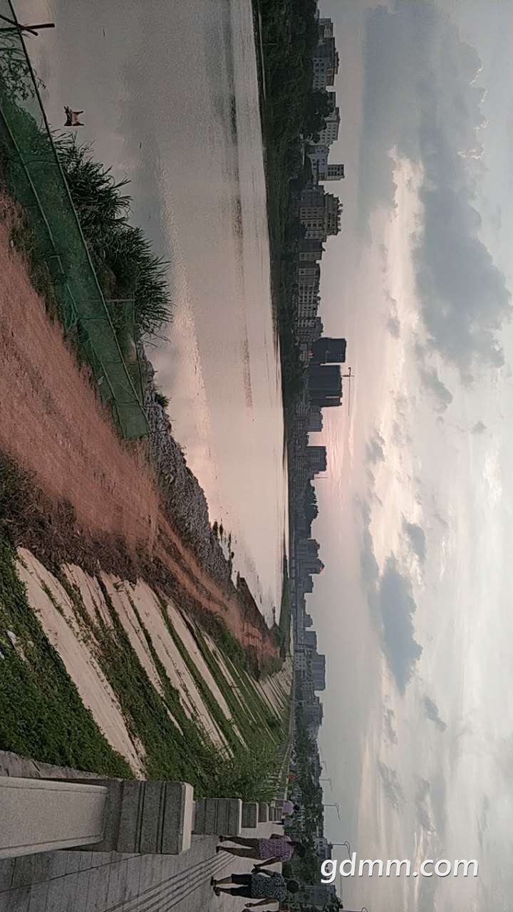 20190515_3273798_1557918211395.jpg