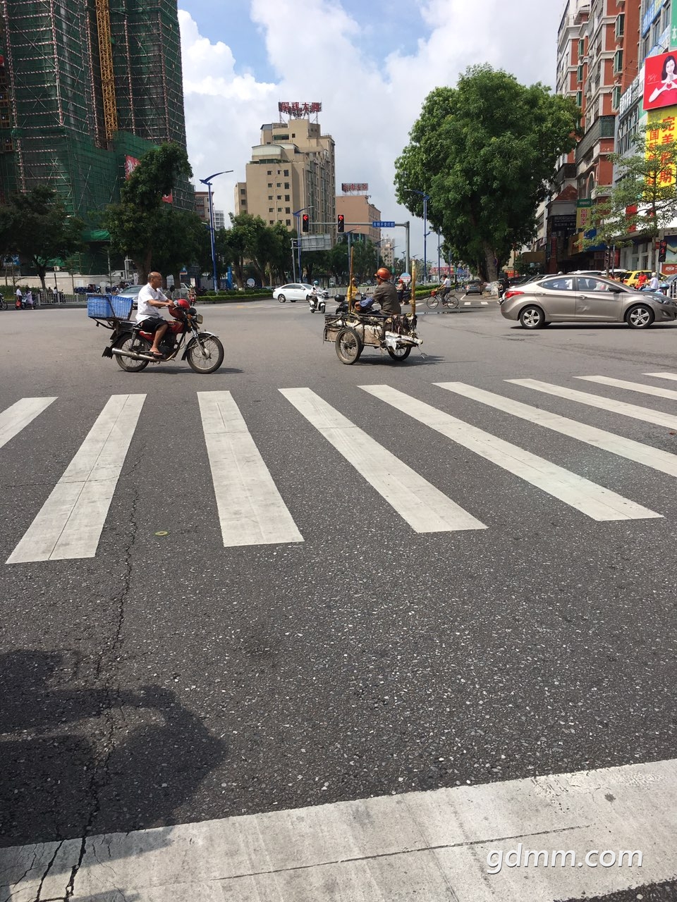 2019052532793191558752265220088.jpg