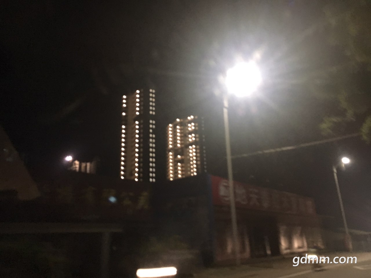 2019052532740971558794949664357.jpg