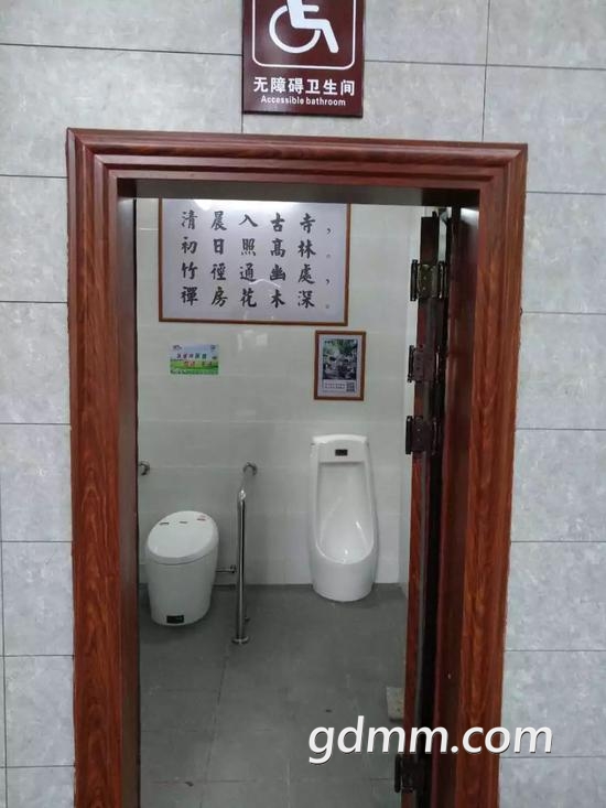 Qlct-hcufqih4594012.jpg