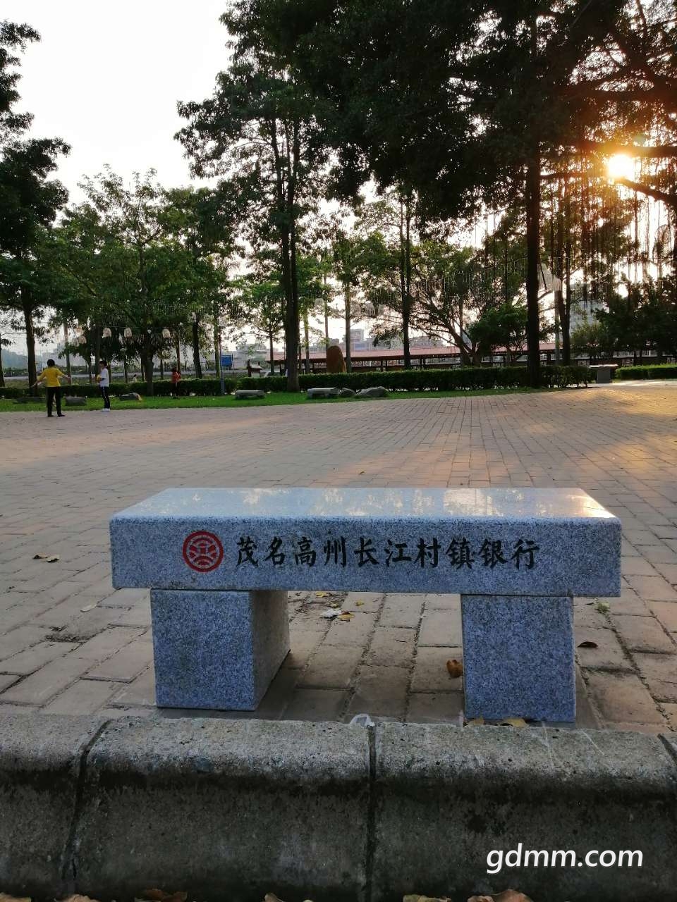 093020nujrgmlgkylzm1gy.jpg