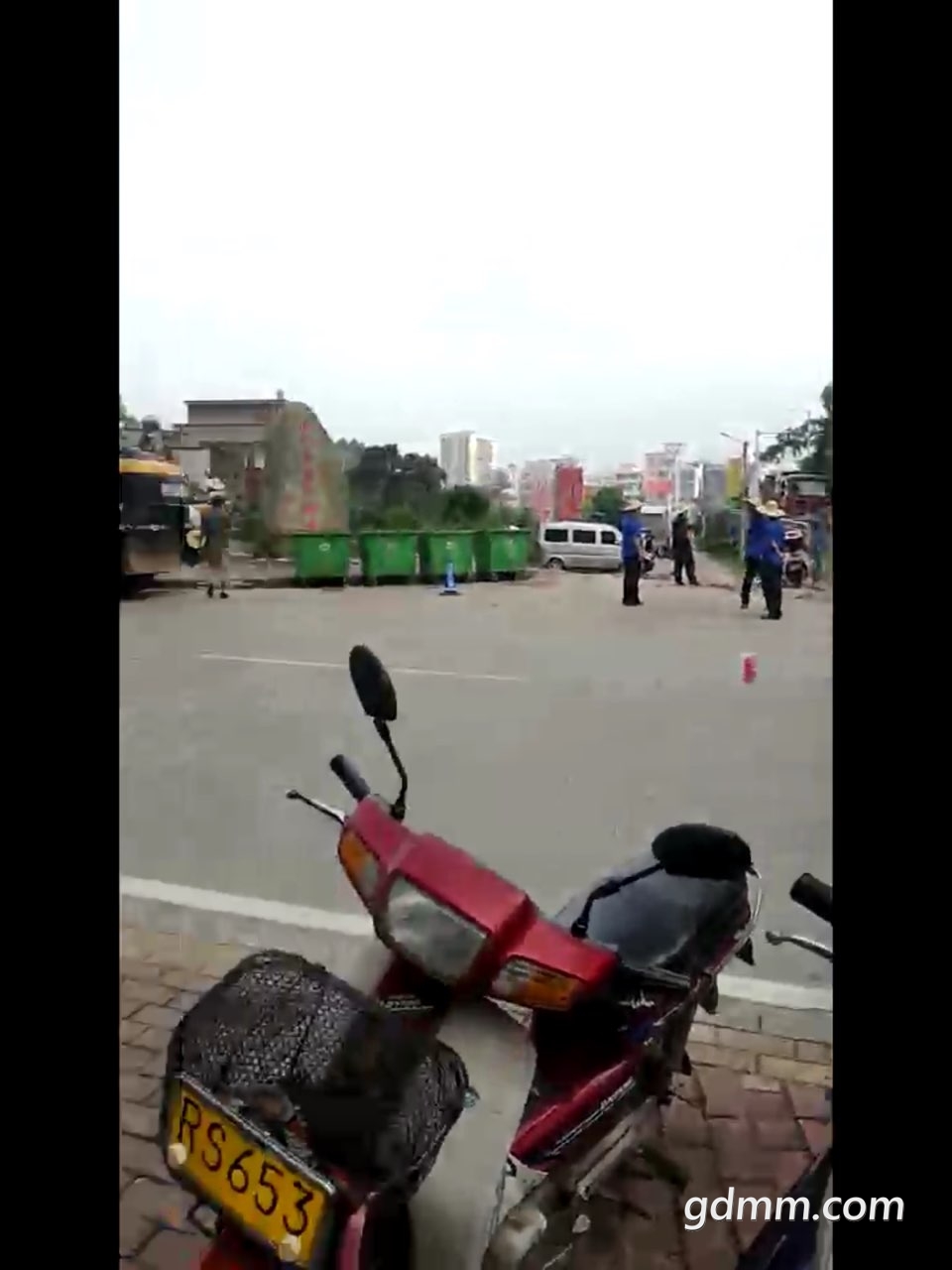 2019060432823841559613969384929.jpg