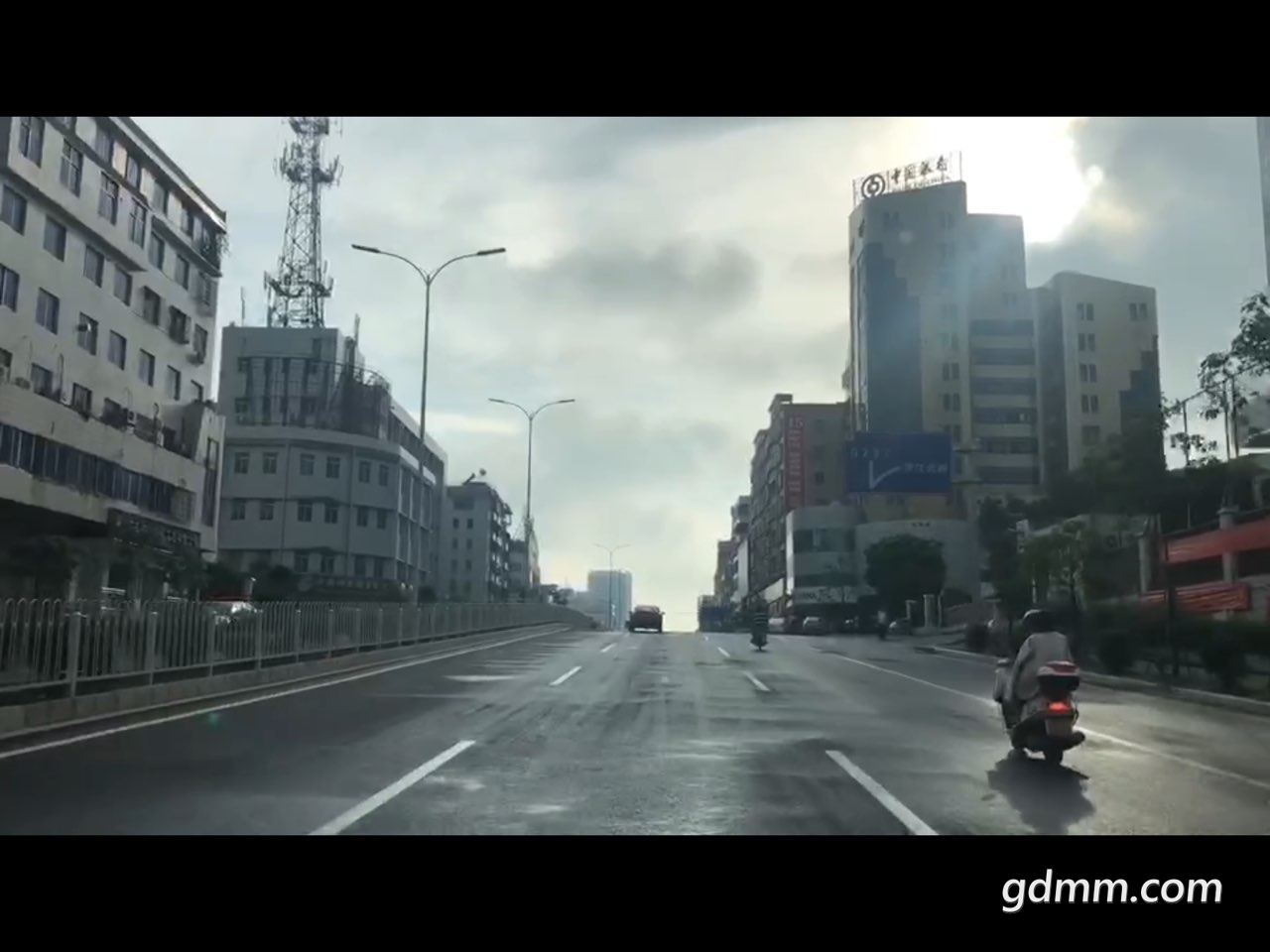 2019060432823841559660261893356.jpg
