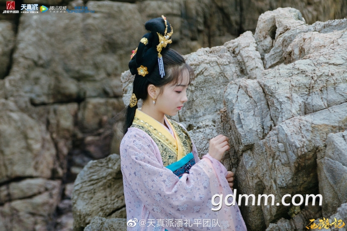 006QckOFgy1g3o12qechmj334d22x4qw.jpg