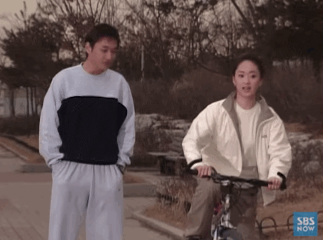 2019081232685651565606331255231.gif