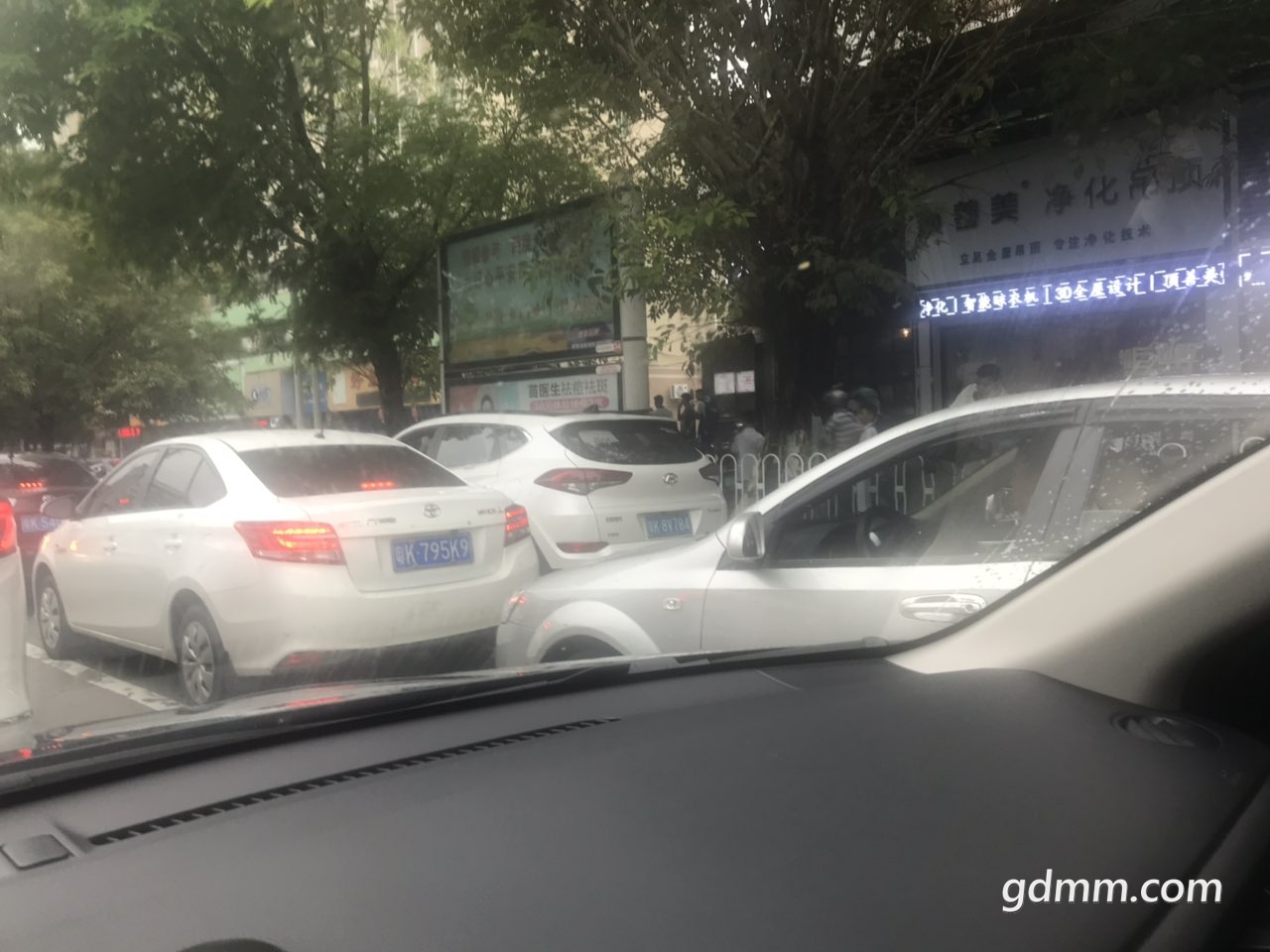 2019090232806801567418893036245.jpg