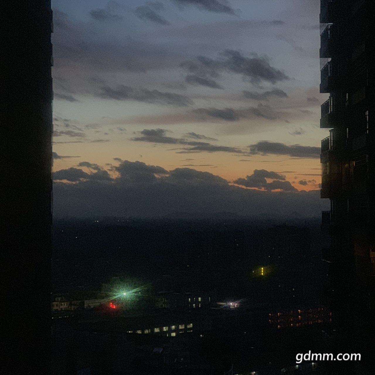 2019090332758801567492359010488.jpg