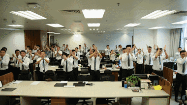 1dc4e43ca6dd4652a5f3be9f2d61f84d.gif
