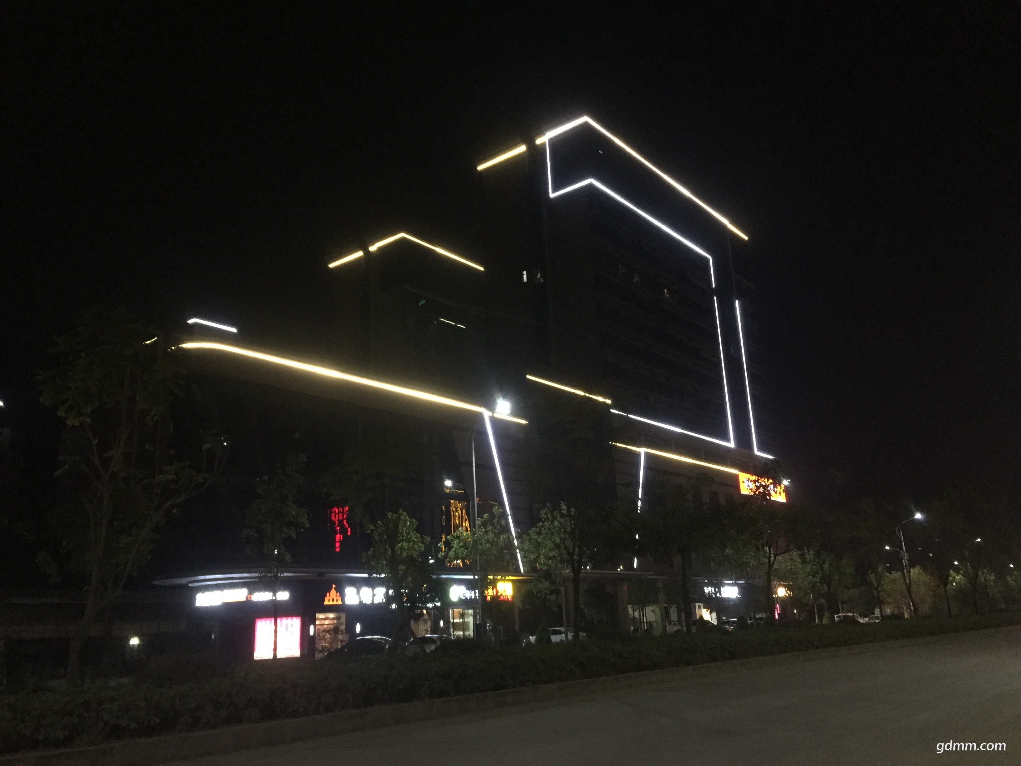 2.JPG