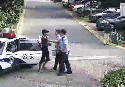 15736922544200.gif
