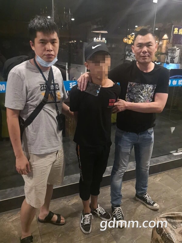 FhMdGr-KNb4OK-FYSPJZmyRYMhY1.jpg