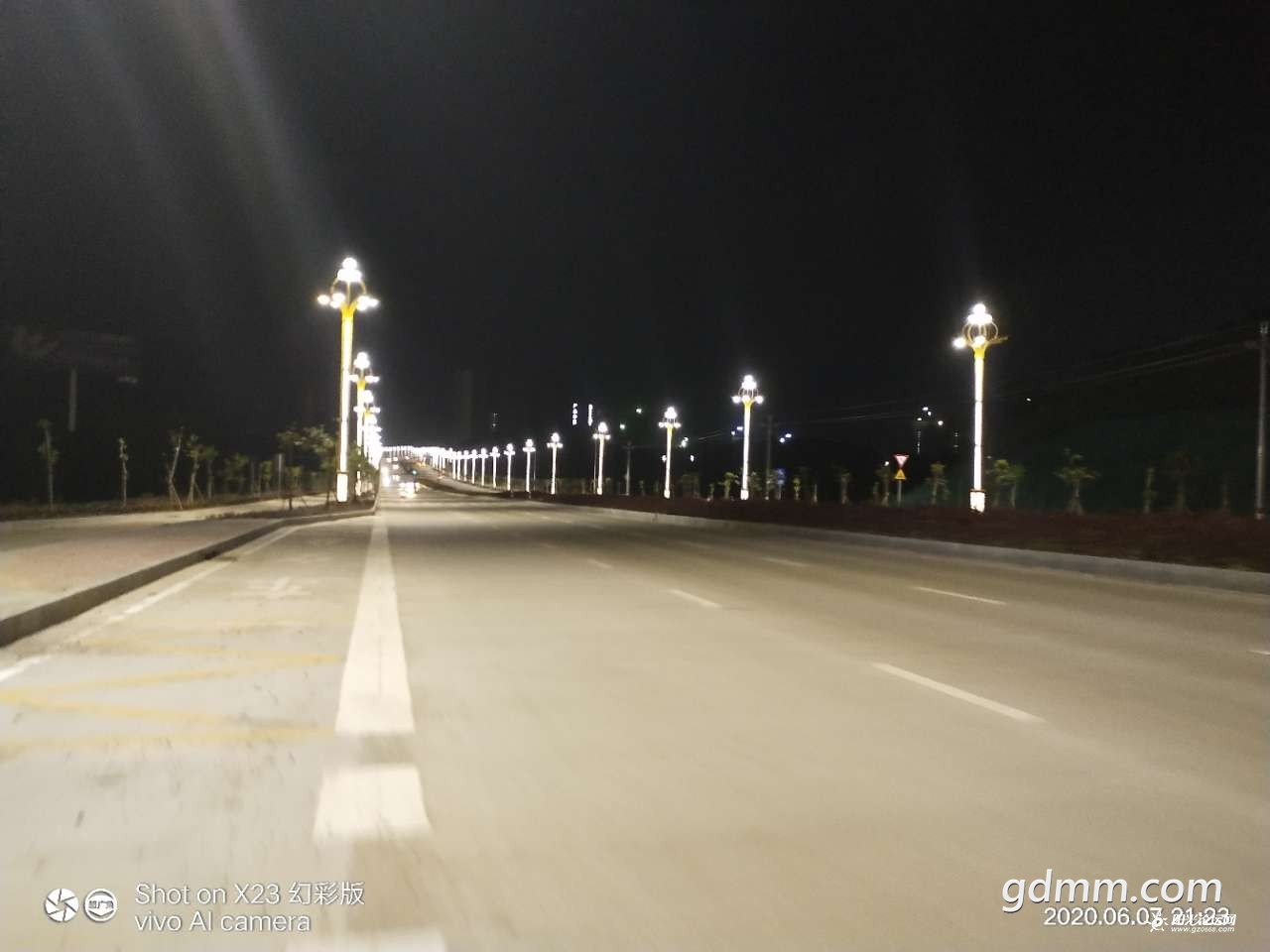 190651w7z2ara3q52u00qo.jpg