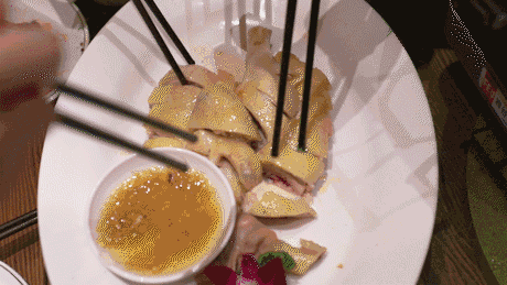 174138v34j7yx30cad0thc.gif