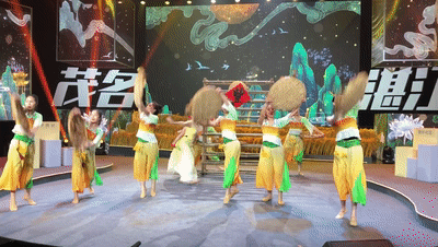 083133nwqt13w0tav4004t.gif