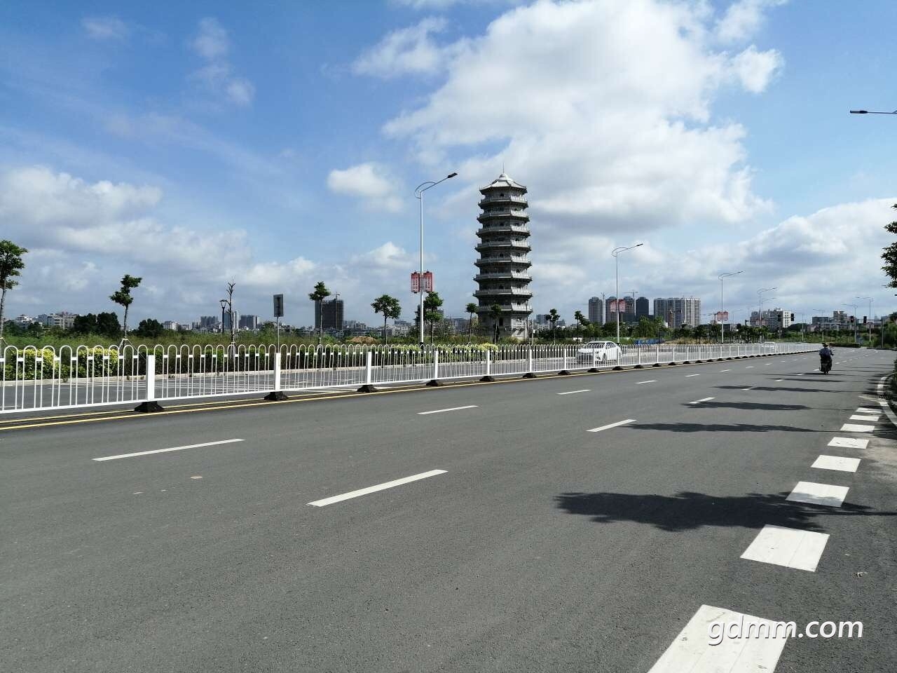 front1_0_Fj1Ho9UUFE8kIjH-Fz3ClT2GOb8w.jpg