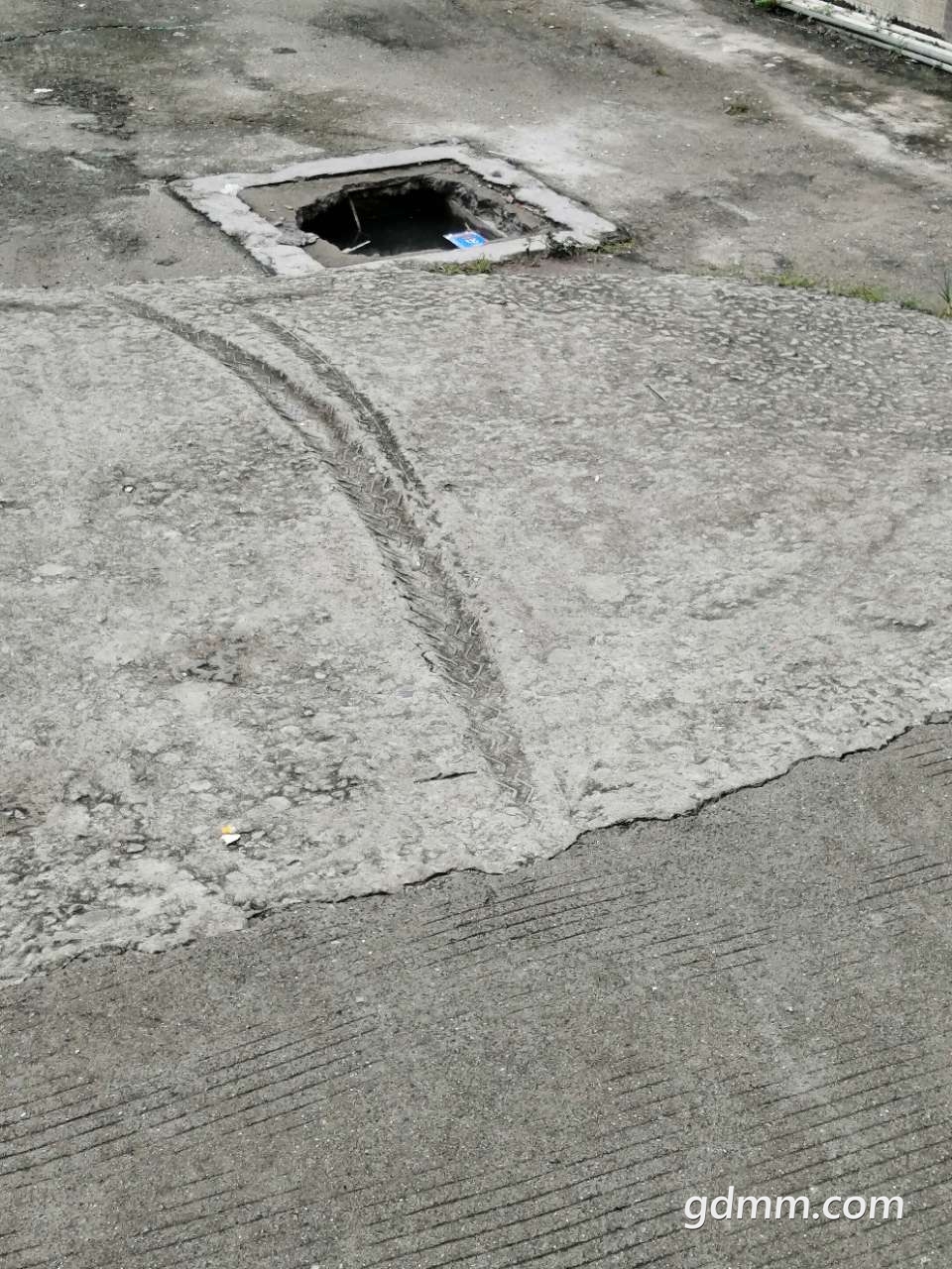 front2_0_Fihj4mDgKJ-61EsYRM7jNkkDZbu_.jpg