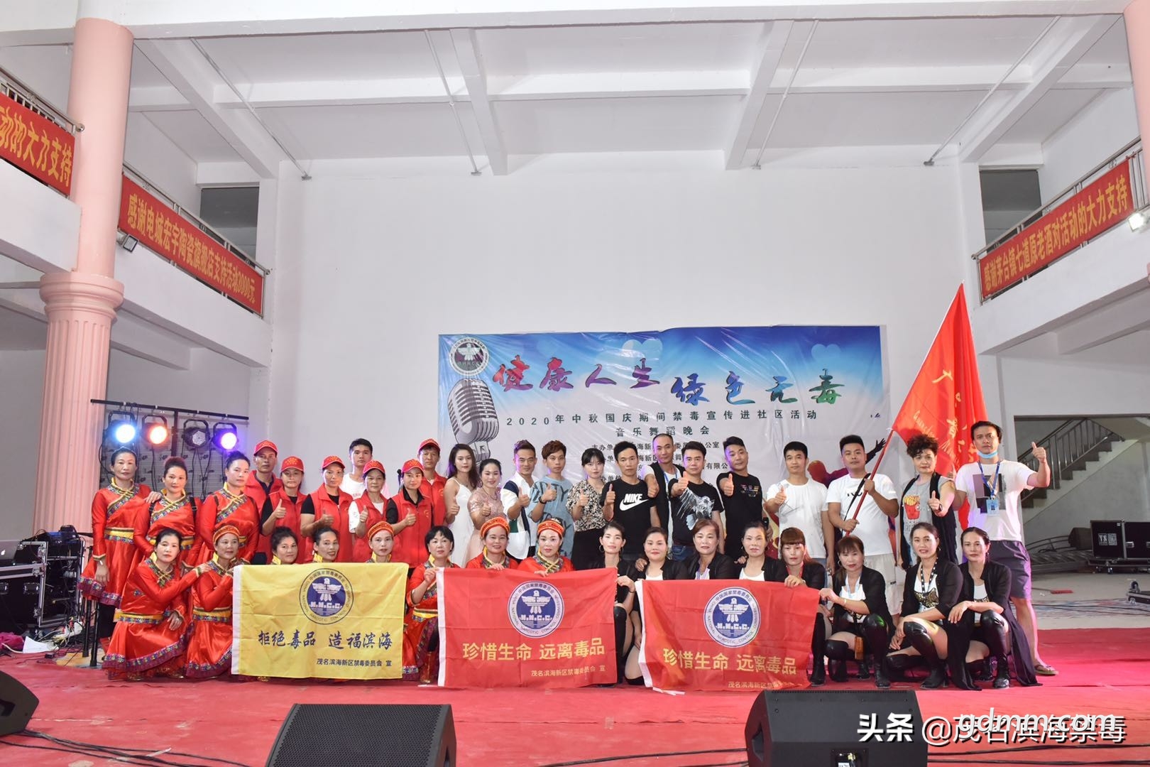 f4ec1335c47b4ebaae34784d02a9cf91.jpg