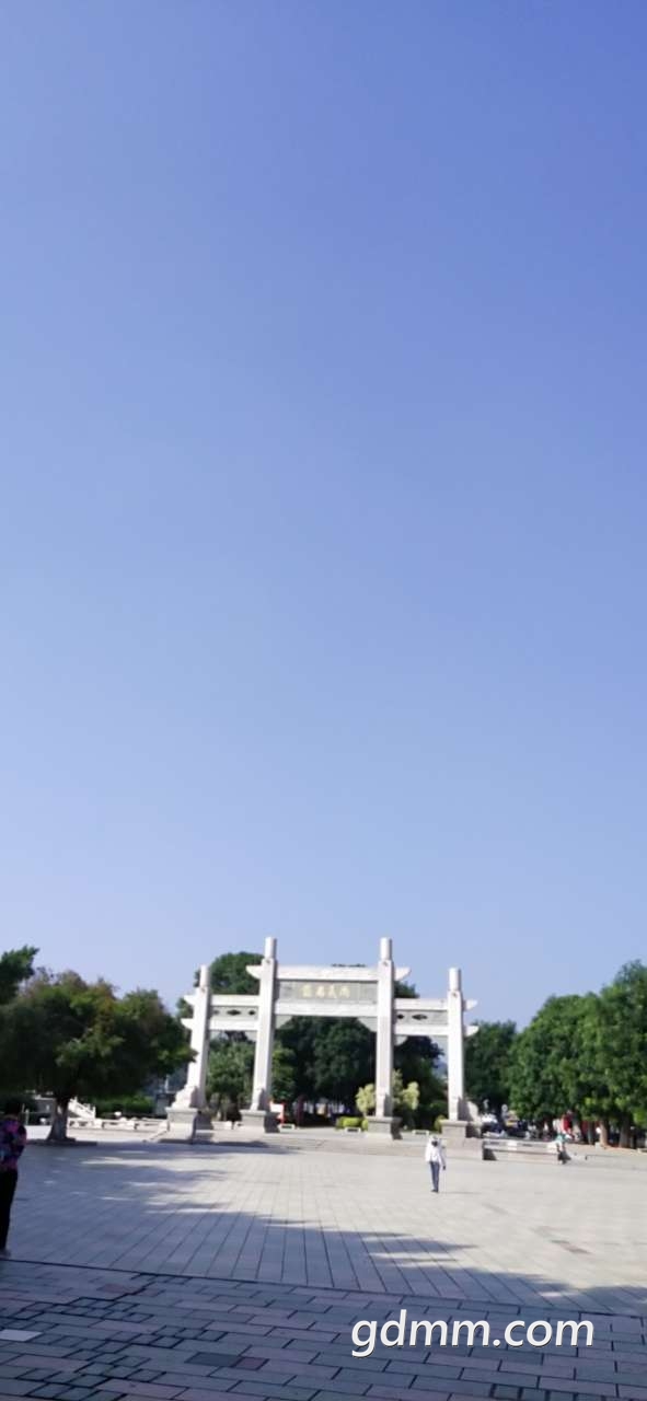 front2_0_Fi8he1tqllotmV0MC9FBu1sIQzUz.1606547912.jpg