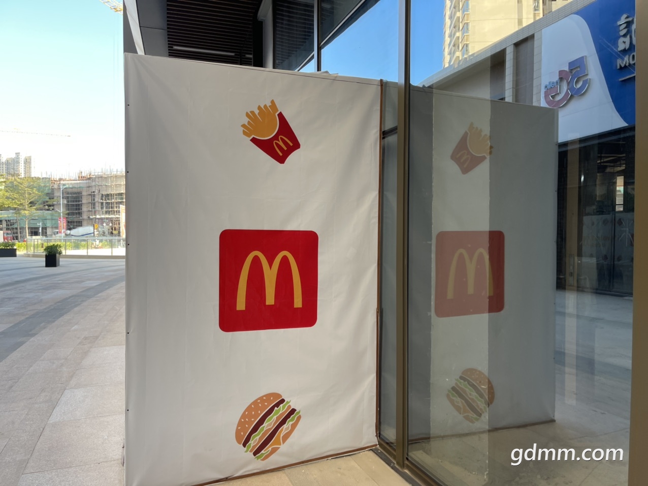 front1_0_FhHVVUf8UmQ5gtgJH5fqloeePdoa.1607961323.jpg