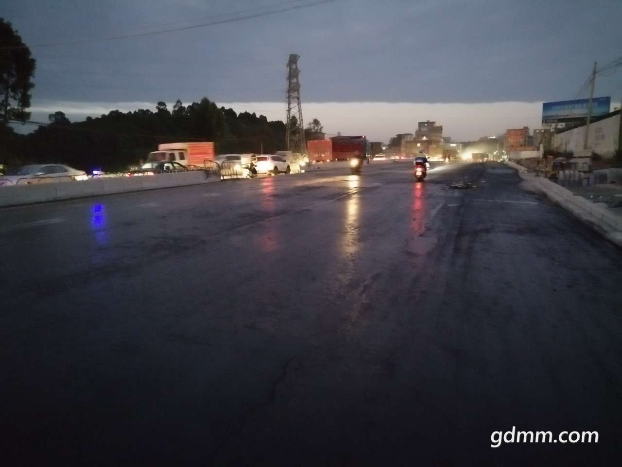 front2_0_FqGU9GaXWyLy4udZiPwvA_peItJ9.1608304769.jpg