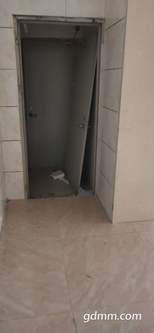 front2_0_Fl5YtCkoE_Uid1bOFztuxzLQBe0o.1608337558.jpg