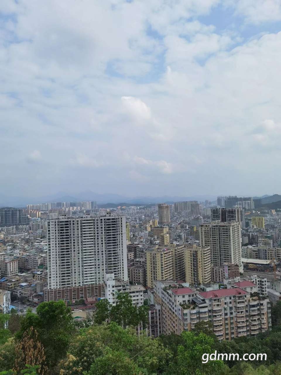 front2_0_Fsw3HkkjWubZXP63haCyqFncvmnv.1608532599.jpg