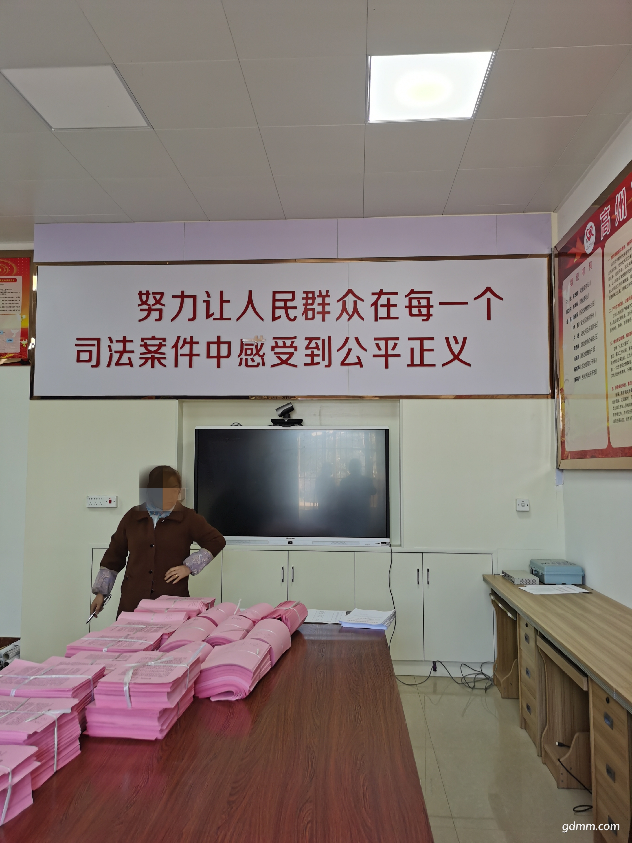d09a901d1ddf593352a248e997af27b.jpg