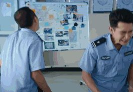front2_0_FkiSspk71xKhqhpcLc8wTdTrH5xQ.1609839196.gif