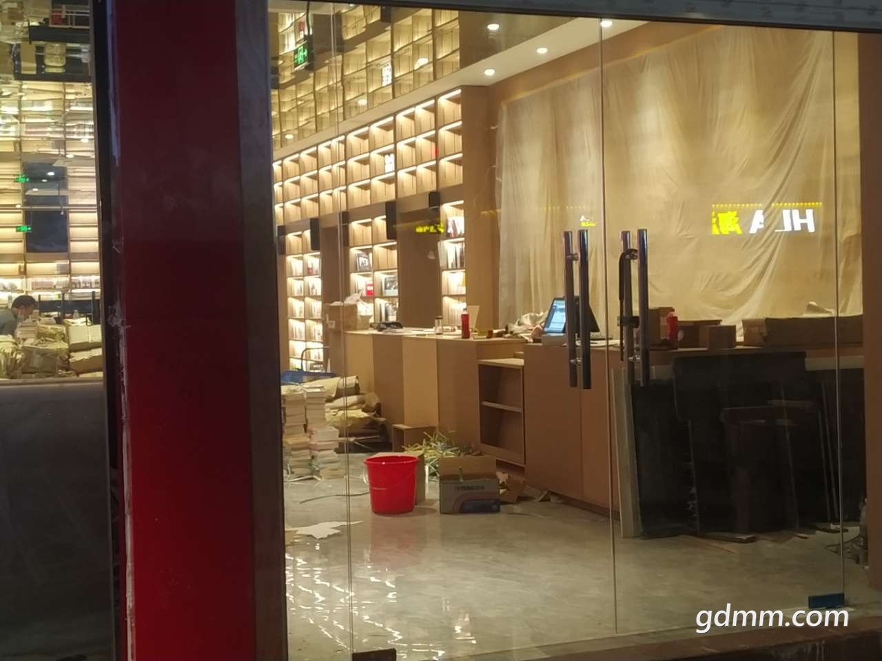 front2_0_Fhkw1mBOrZ9-bvY5IQaCm1j-q3pD.1612099381.jpg