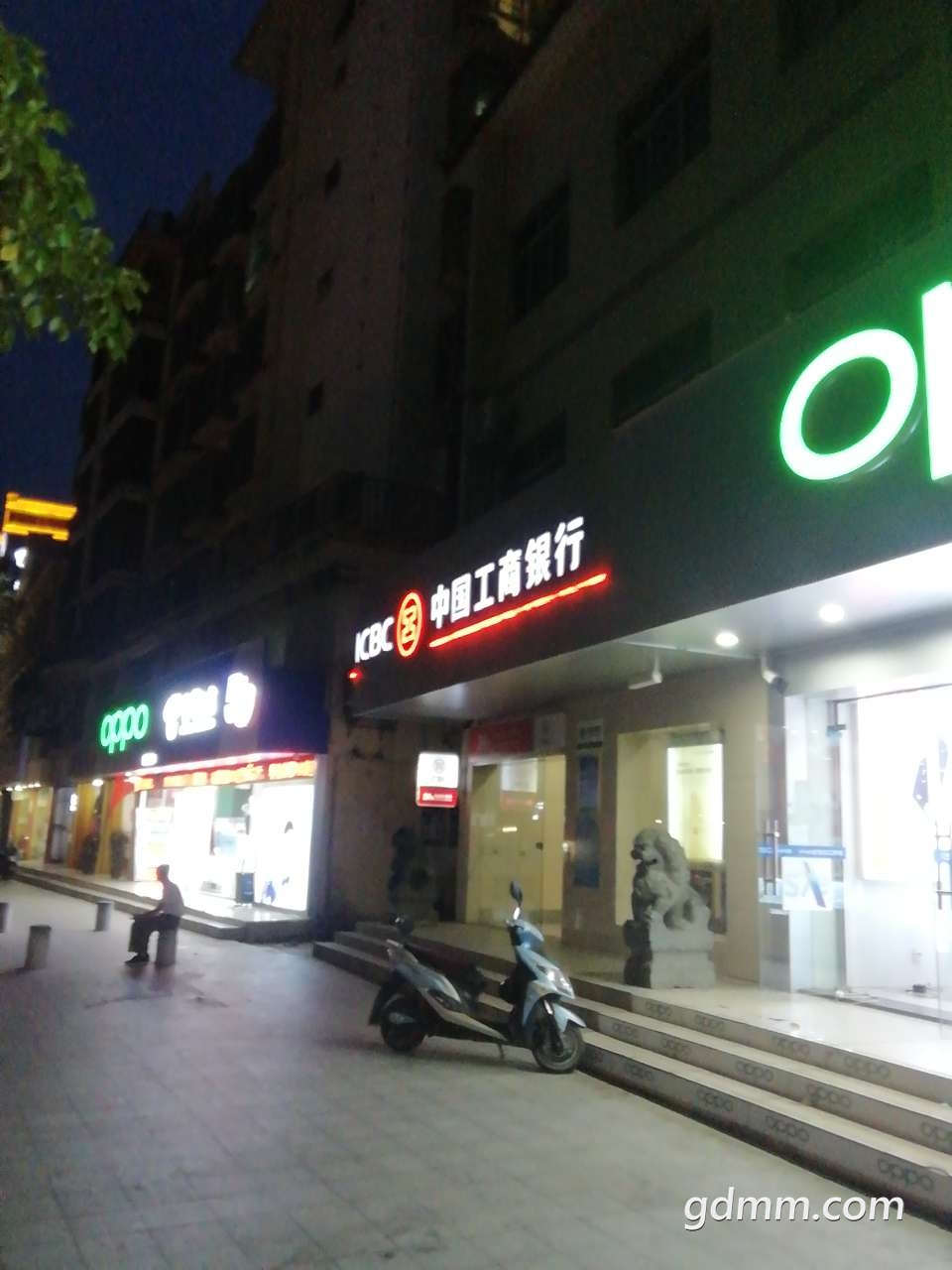 front2_0_FmlOty-hzJ_NUWP6tMhxLqdWV-Ou.1616066335.jpg