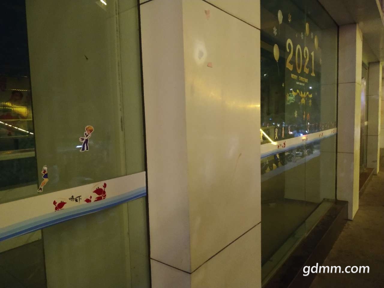 front2_0_FmeCu3JQa57eRaAkWyLYtfxmAezv.1618749577.jpg