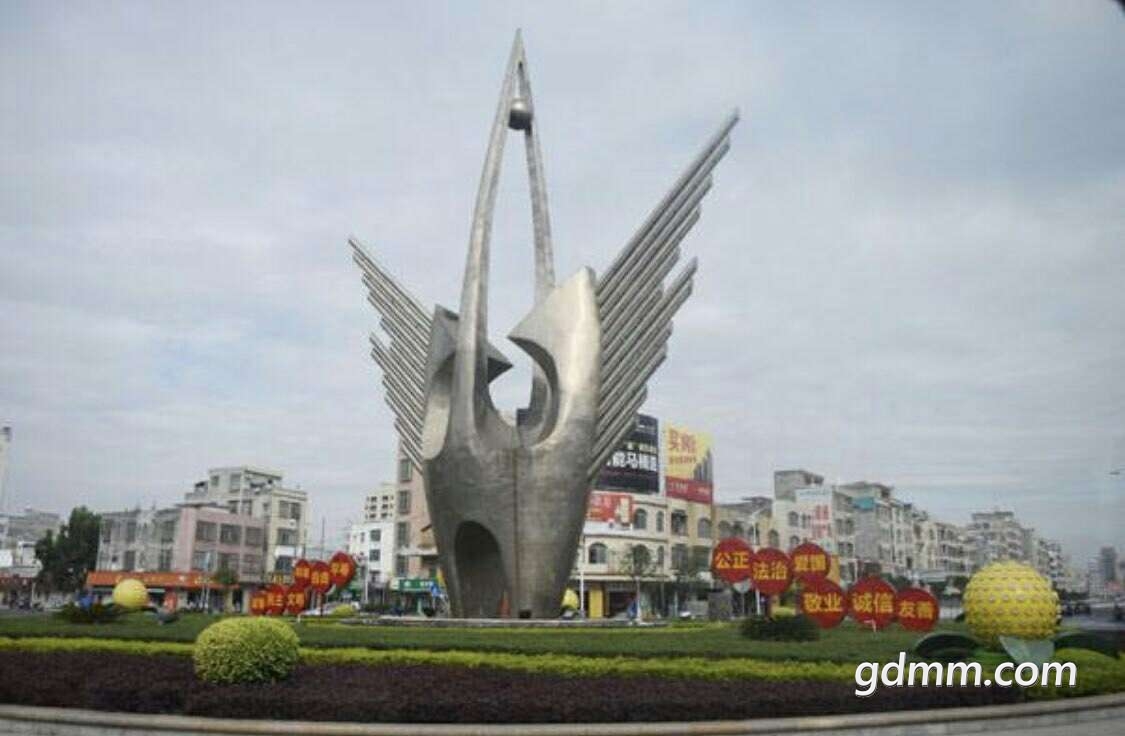 front2_0_FnYaHIBd3IVzipb0MycVuQUKzxJt.1620184687.jpg