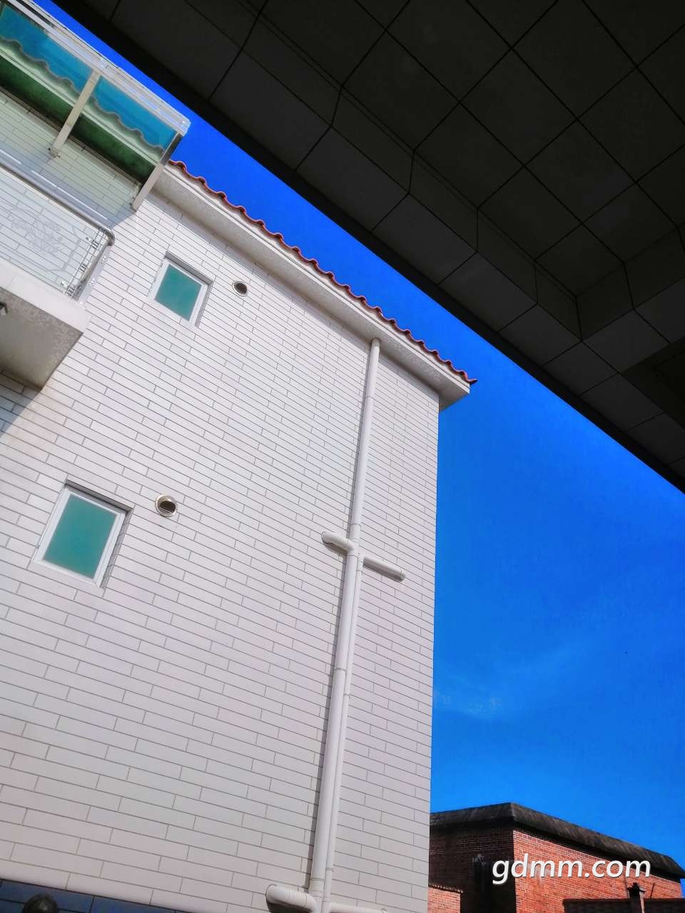 front2_0_FuZMVxSotFKJ3wYdyC41JG2YDhRK.1621415648.jpg