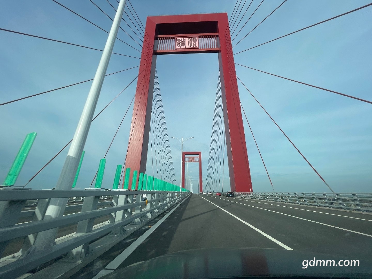 673e143fgy1grz00kmraqj21400u0x6p.jpg