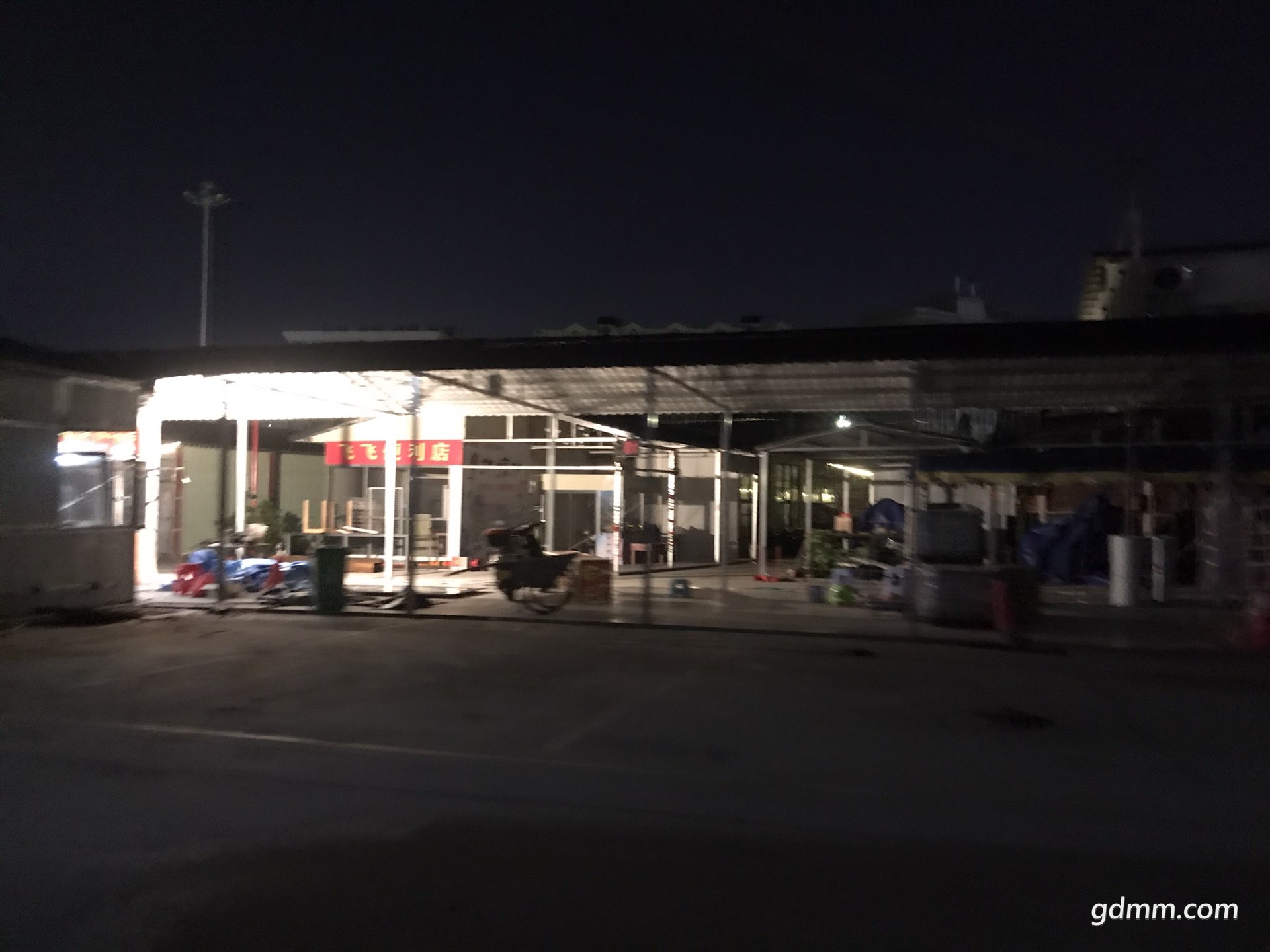 front1_0_FvZep_9e6Q4_2lP8bwX3zL8Rw0Mo.1628849385.jpg