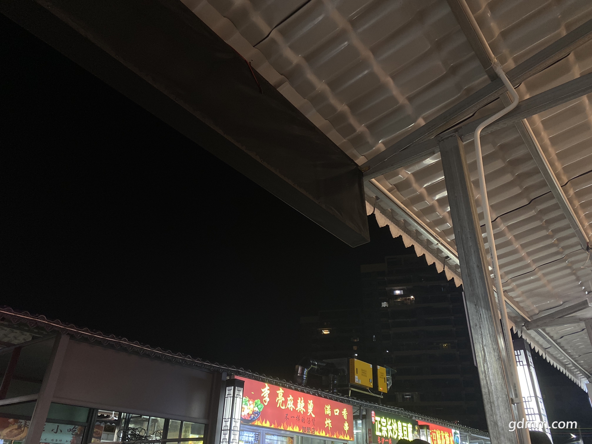 front1_0_FqBge0b2q0OUvfZRYR_RcG1r_aR-.1629906019.jpg