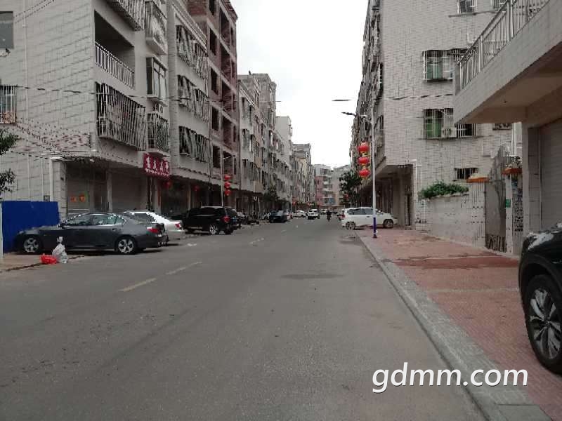 front2_0_FmYRVAQvCYRcvNboEjZj9BzUCbPe.1630164846.jpg