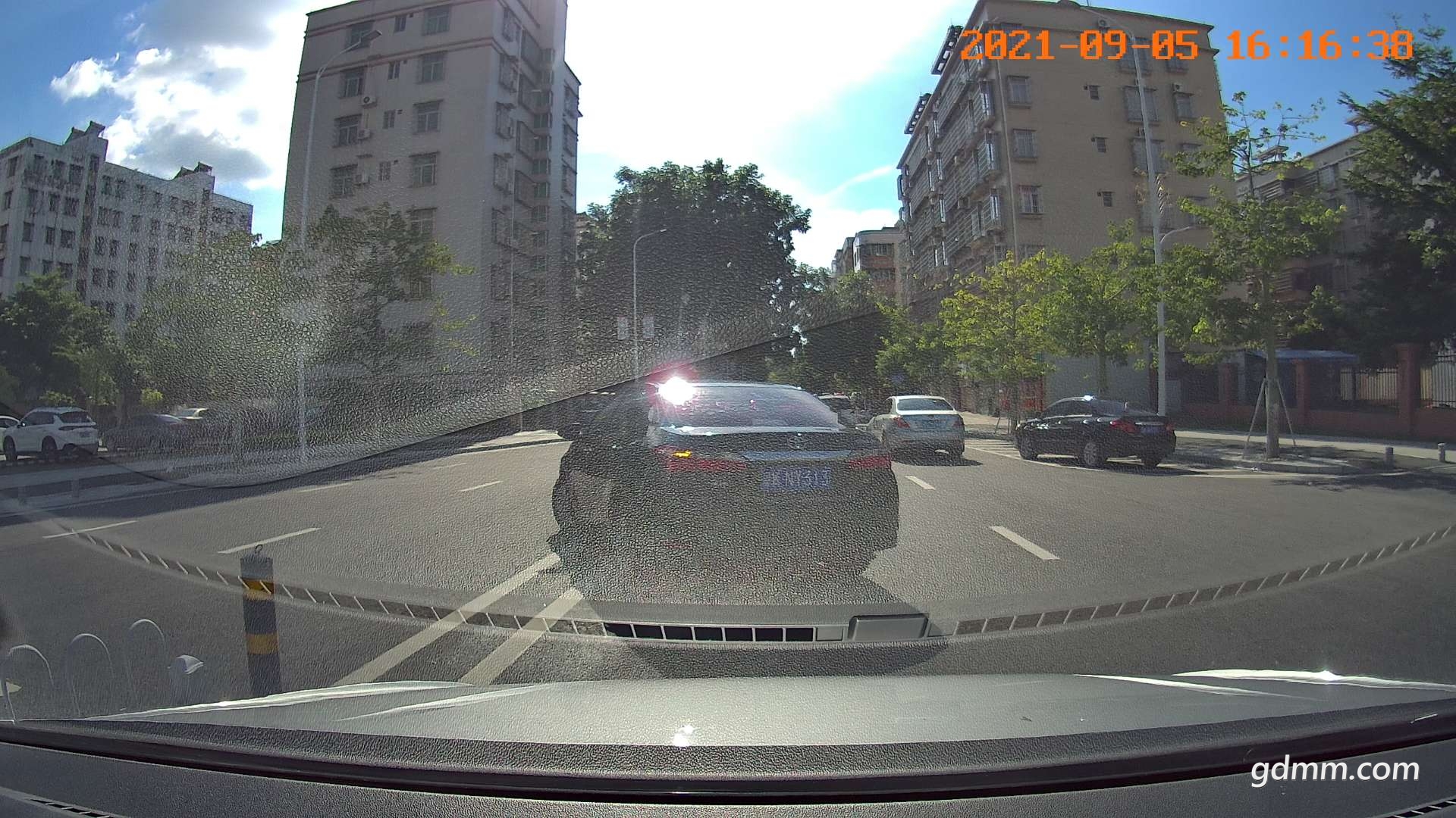 front2_0_FqiuBTgzDTbemIm44T9P47GxVJzb.1631800769.jpg