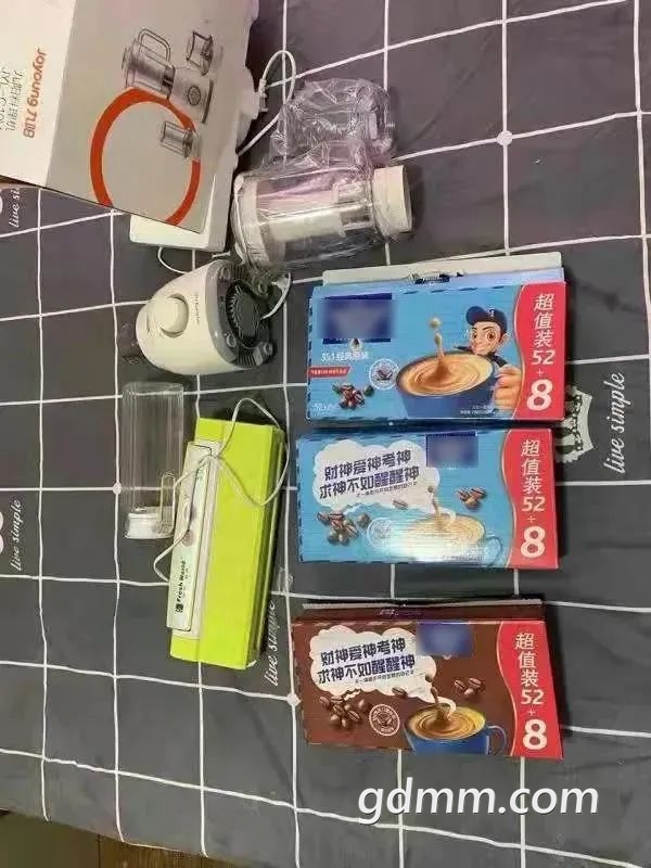 180451e78ryz8y7lrlypl1.jpeg