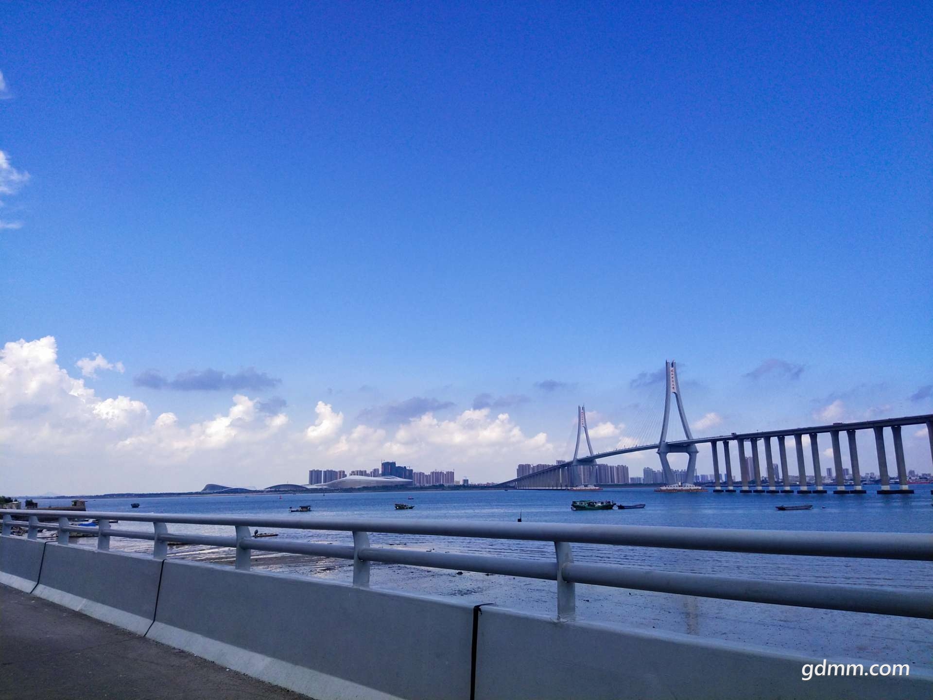 front2_0_Fu7FogGmNynAYwsF-a8A3HyKHJ5M.1632314708.jpg