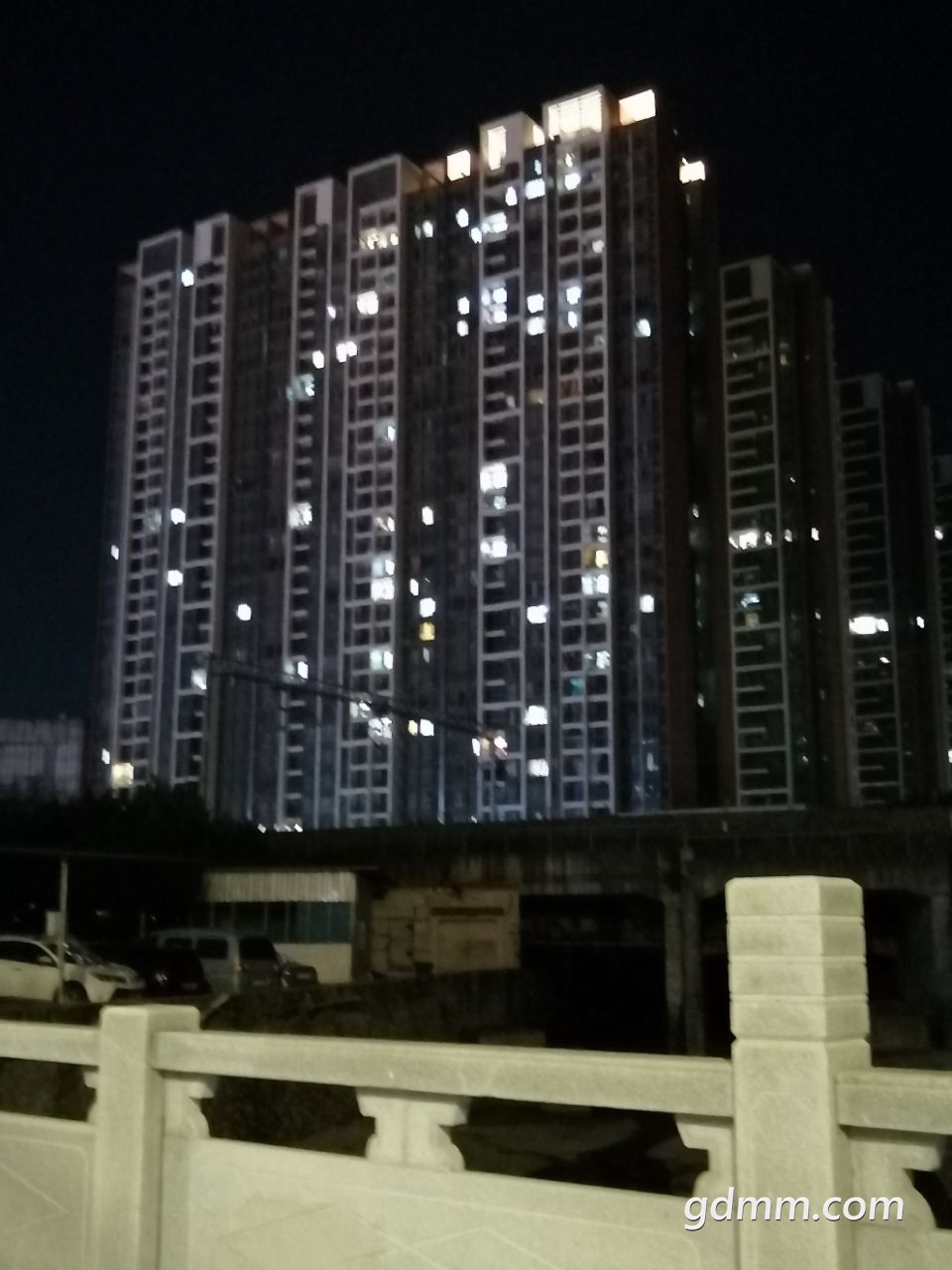front2_0_FkE3MaSaKG2FTFI1T_HzOeHmneX-.1632754765_22_59_40.jpg