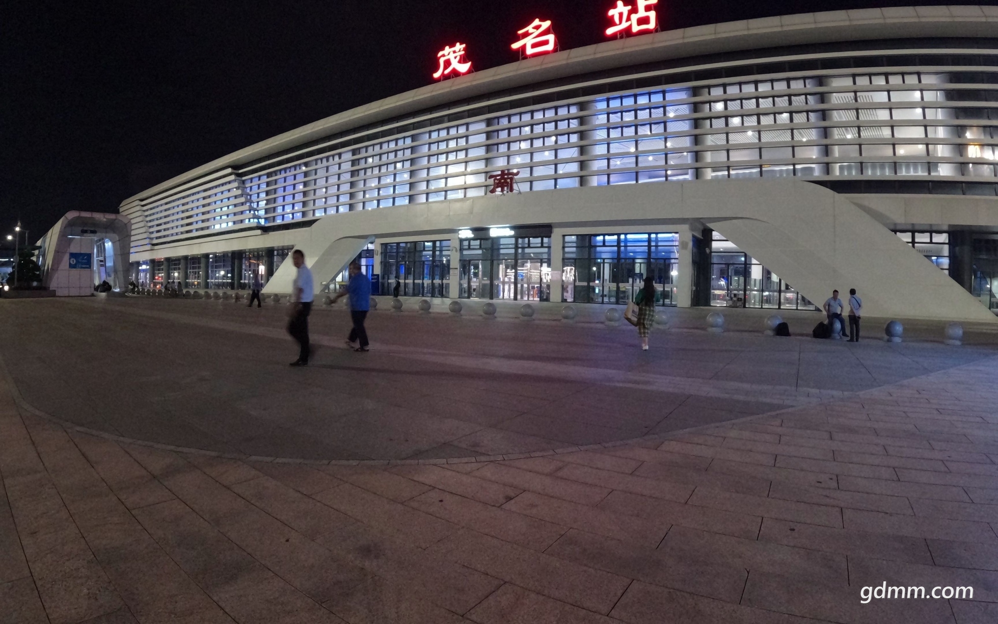 n_99976.jpg