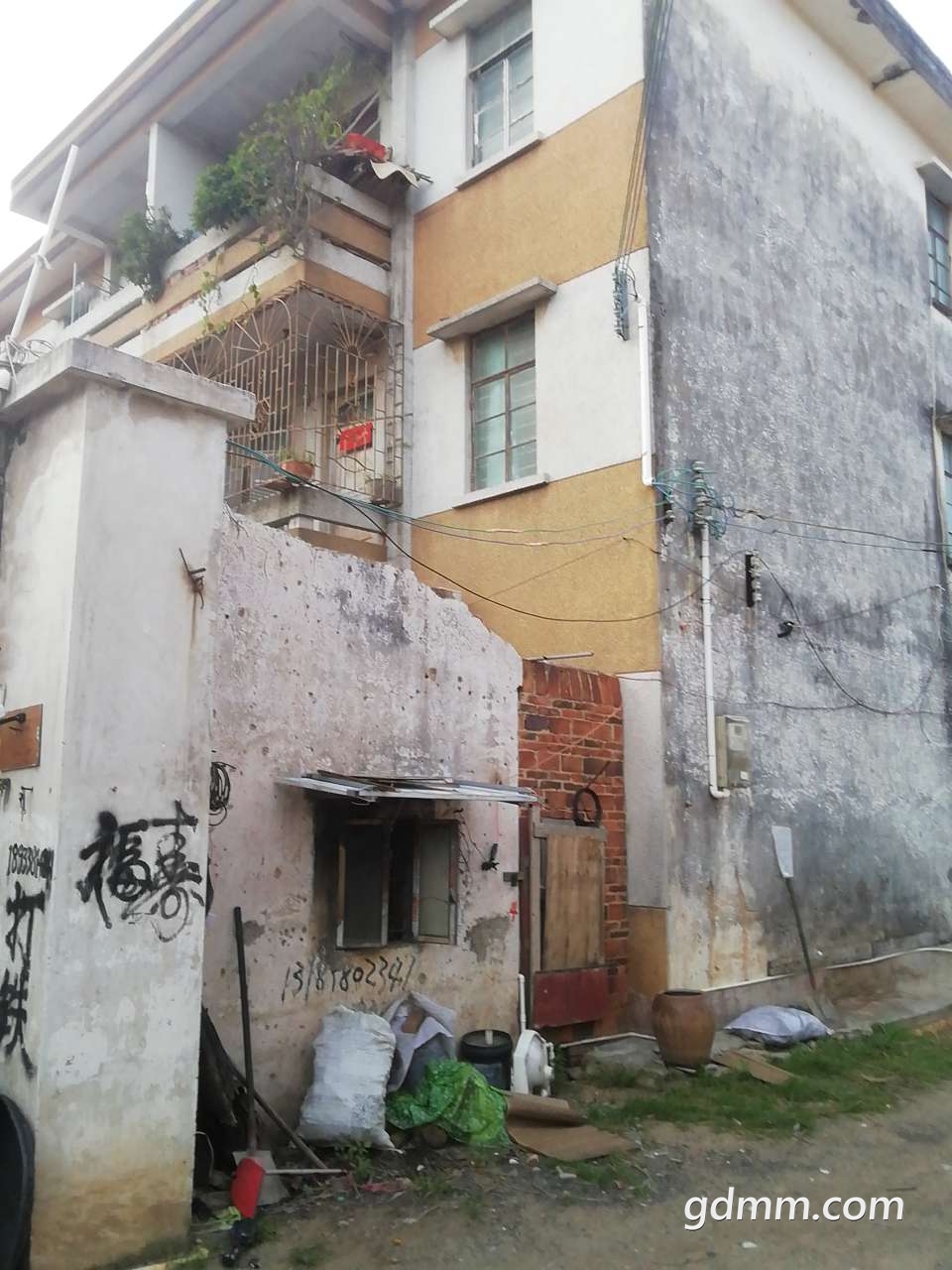 20220619182434front2_0_3257948_FmUBvbvA4sYgr7GX80yyIU3_mHW9.jpg