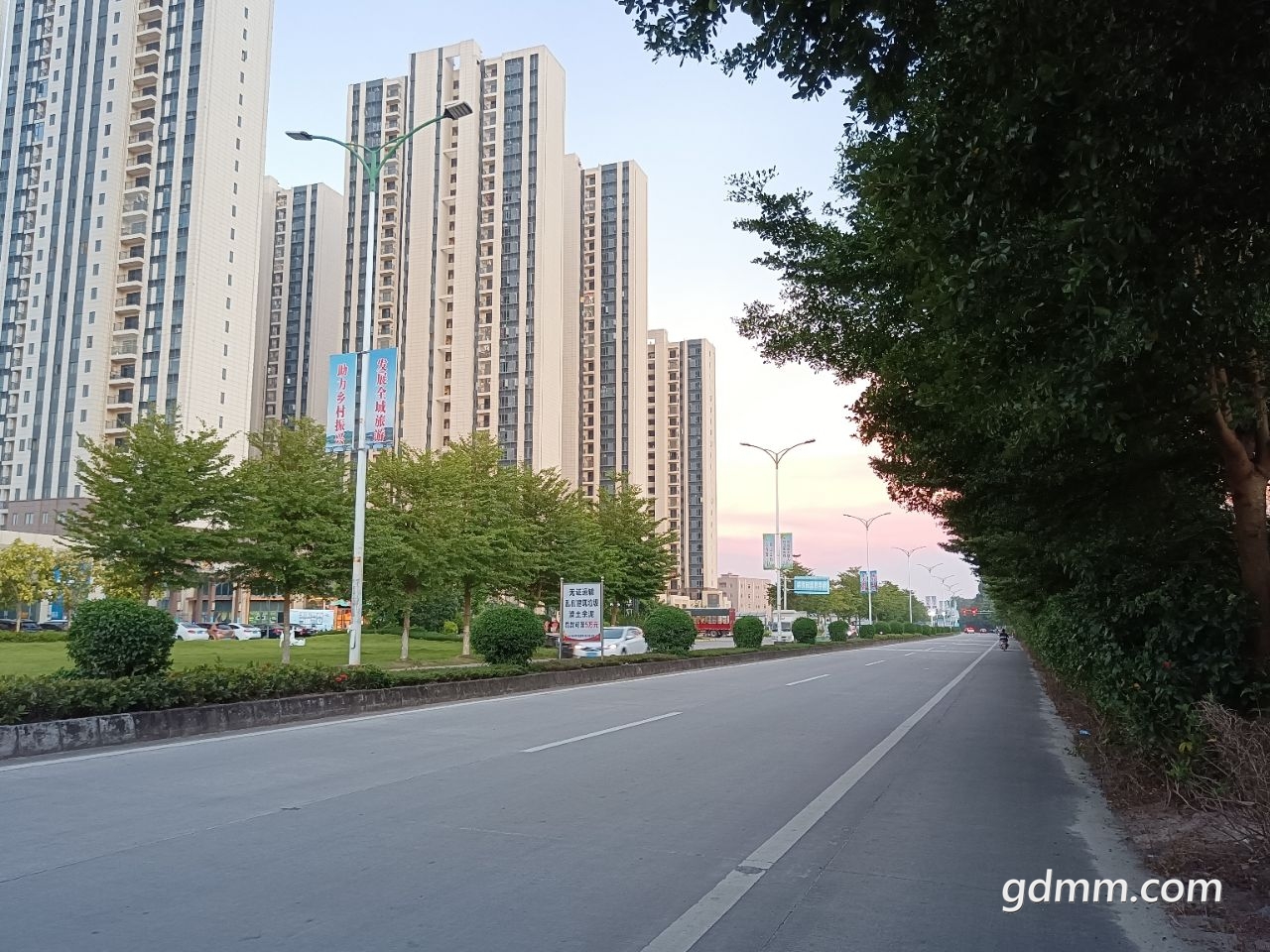 20220713214019front2_0_1590349_Fl61v3-4x_artSK_4Xqk4X7bpnAL.jpg