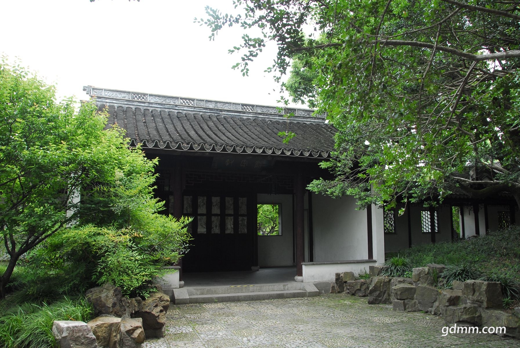 105.jpg